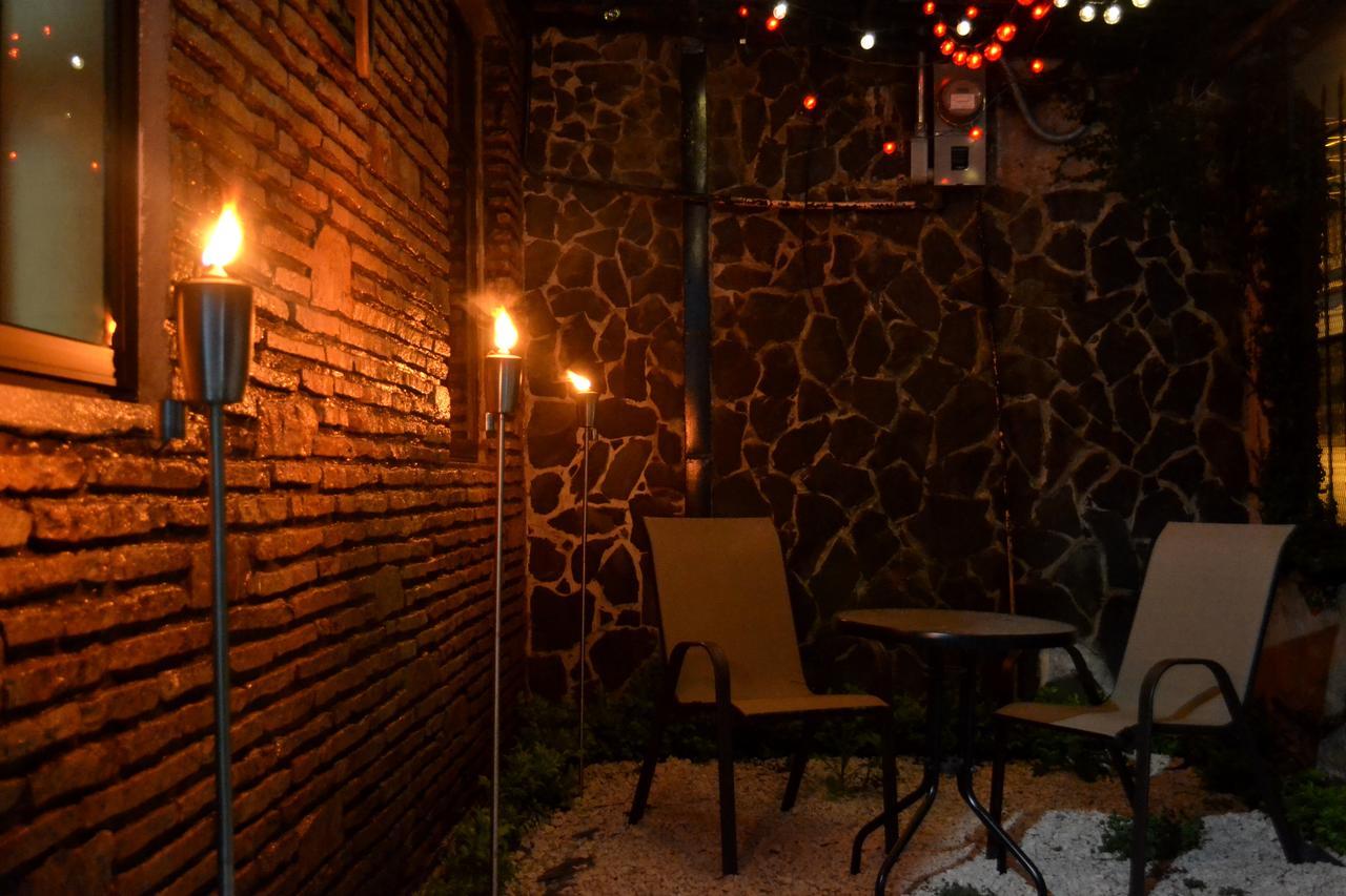 Hotel Casa Aura Cartago Esterno foto
