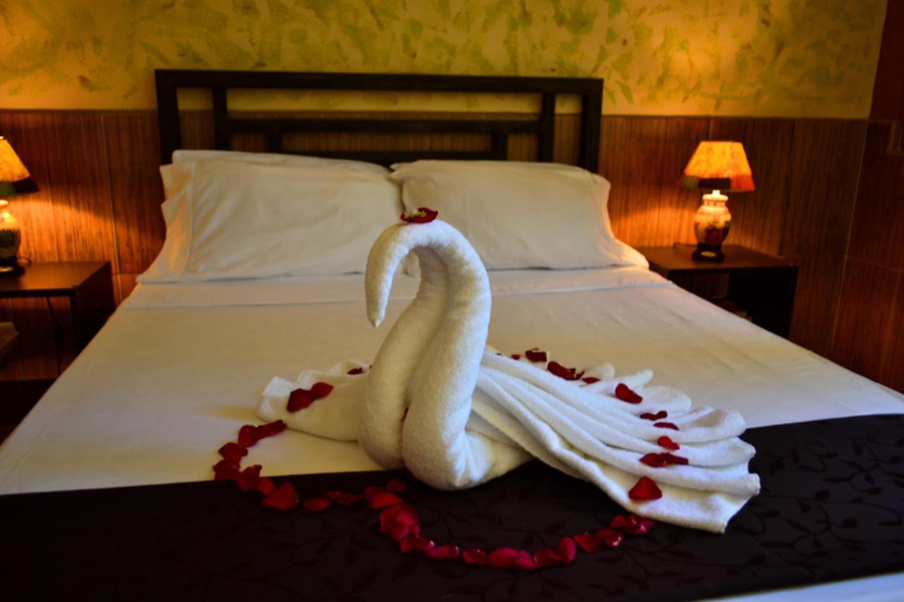 Hotel Casa Aura Cartago Esterno foto